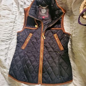 Vince Camuto Small Vest
